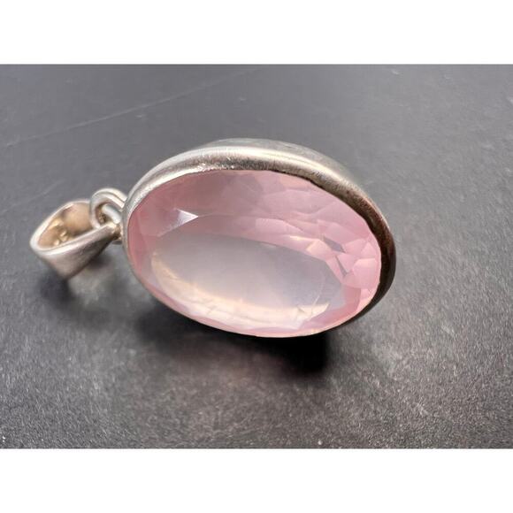 NEW Rose Quartz oval gemstone sterling silver pendant 5.62 grams - Picture 2 of 11